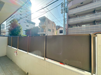 【展望】 | お隣との距離も十分開けて、光や風を遮りません。