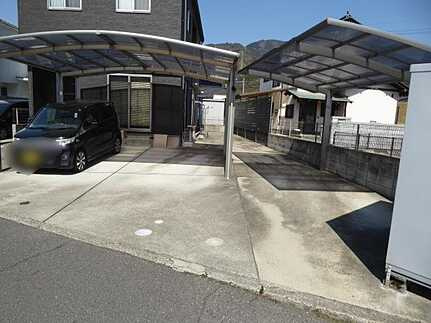 安佐北区可部南１丁目の駐車場