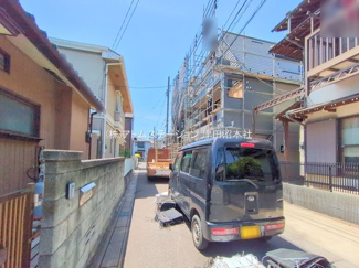 【前面道路含む現地写真】