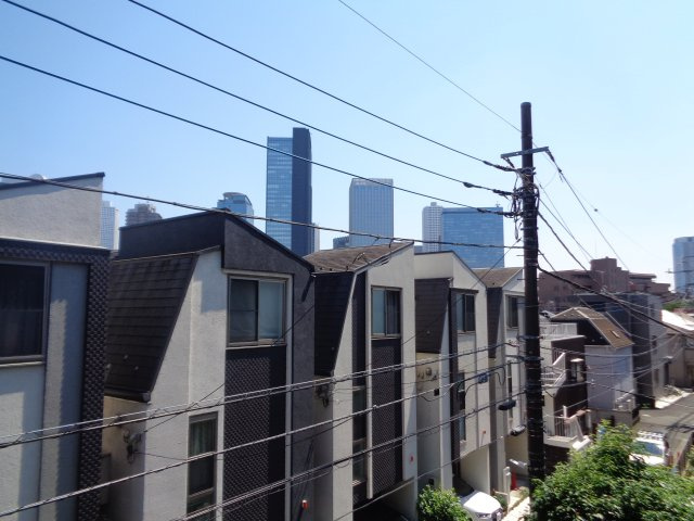 レジディア北新宿の画像