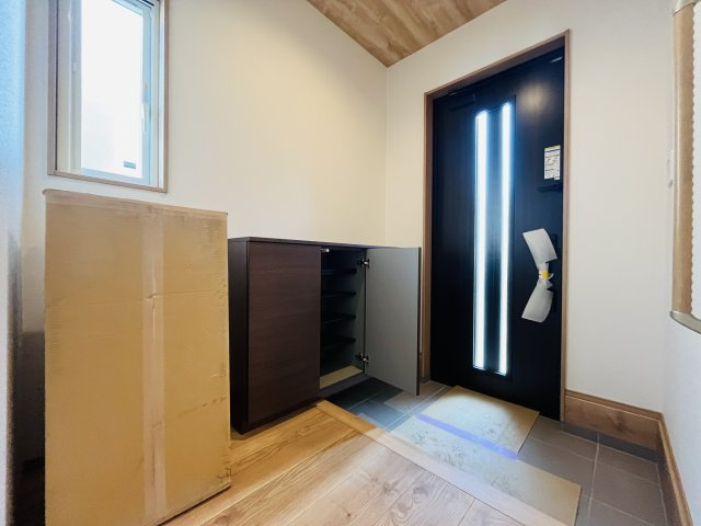 【玄関】 | 深谷市上柴町東３丁目　フェリディアガーデン　未入居戸建　全6区画　3号棟