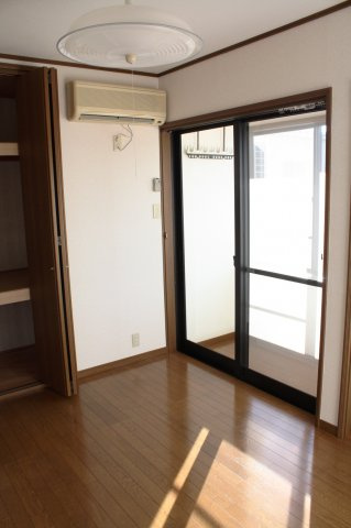 プロローグ原の洋室|使い勝手のいい洋室です