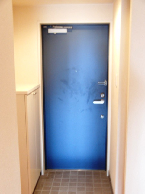 マインズコム新北野の玄関