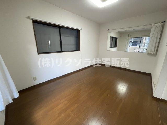 堀溝３丁目　中古一戸建てのダイニング|LDK18.25帖
■物件内覧・資金計画相談・住宅ローン相談、リフォーム相談、お問合せ受付中■
※当日・翌日のご内覧、ご相談はお電話でのお問合せがスムーズです！