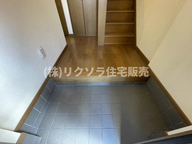 堀溝３丁目　中古一戸建ての内装|玄関内部
■物件内覧・資金計画相談・住宅ローン相談、リフォーム相談、お問合せ受付中■
※当日・翌日のご内覧、ご相談はお電話でのお問合せがスムーズです！