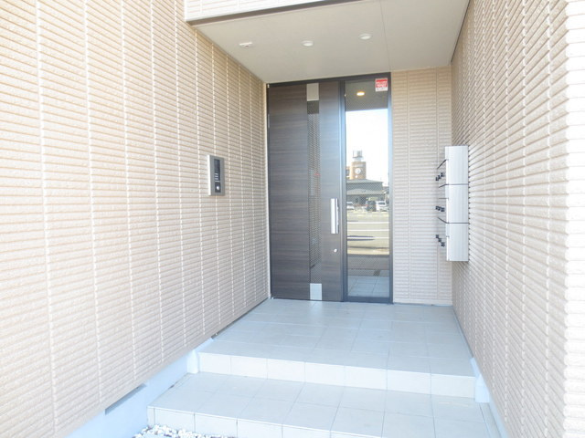 ラ・メゾン天王台のエントランス|★エントランス★