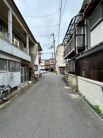 門真市舟田町の前面道路含む現地写真