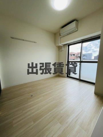 仲介手数料0円！レガーロの居間・リビング