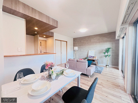 ◆リフォーム済み◆矢部町 中古マンション 3098万円の居間・リビング