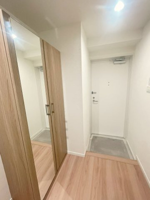 【玄関】 | ライオンズマンション東川口第2 | 明るい玄関です