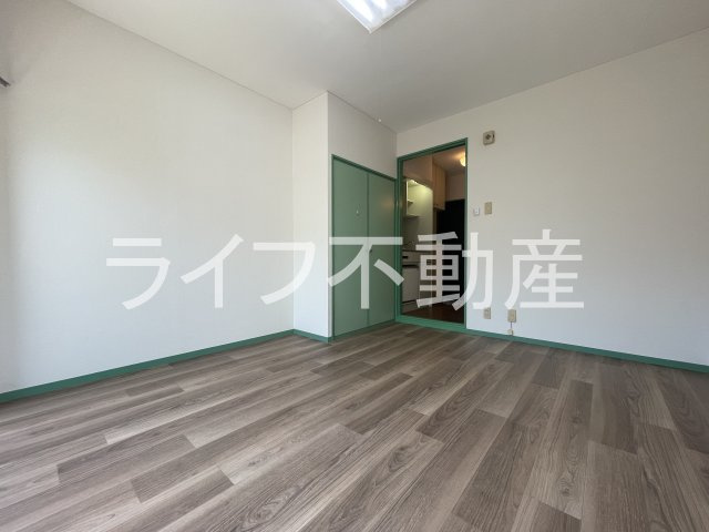 エンゼルハイツ桜町の居間・リビング