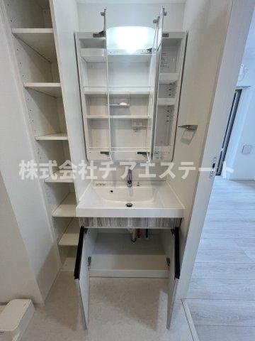 【洗面所】 | アイルプレミアム月島 | ゆったりとスペースのある洗面所