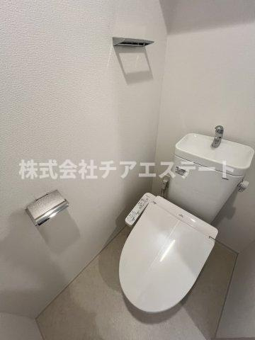 【トイレ】 | アイルプレミアム月島 | 清潔感のあるトイレです