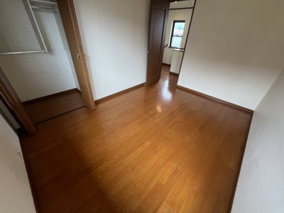 【洋室】 | 香芝市高山台2丁目