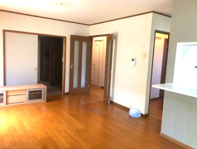 【居間・リビング】 | 香芝市高山台2丁目