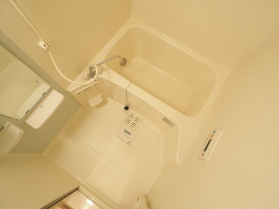 【浴室】 | プラスパーⅠ | ◆不動産すまラボの新プラン◆入居時の費用負担0円で入居可能！カード作成不要・簡単5分の審査です♪お気軽にお尋ねください♪