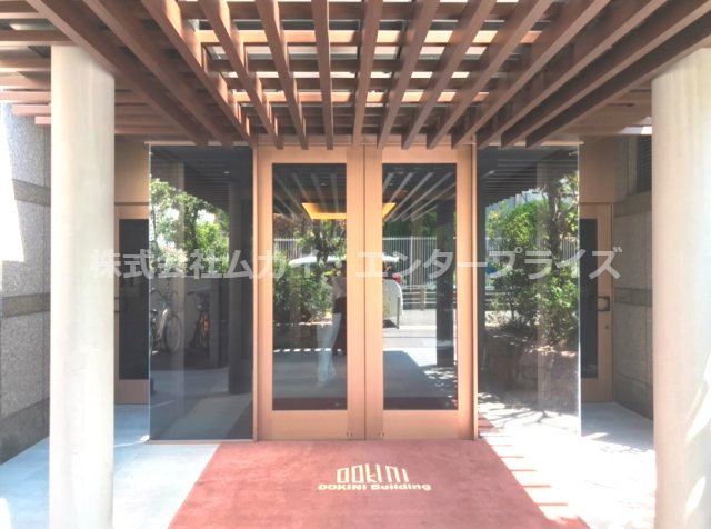 おおきに南船場ビルのエントランス