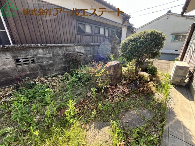 姫路市広畑区才　　　JR「はりま勝原駅」徒歩14分の庭