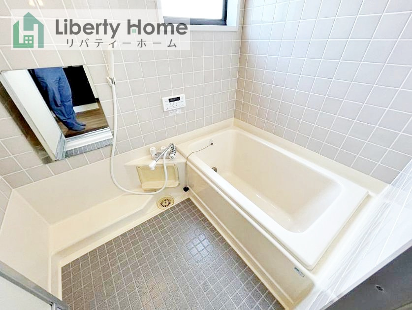 守谷市松前台７丁目　中古戸建の浴室