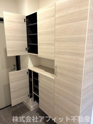 【玄関】 | D-residence・K沖野上 | シューズボックス付き