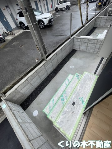 【バルコニー】 | N Anchorage | 外からの目が気にならないバルコニーで洗濯物が干せます