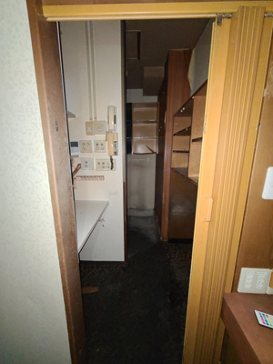 【内装】 | スカイポート８０