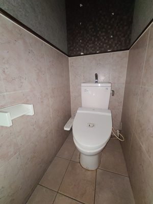 【トイレ】 | スカイポート８０