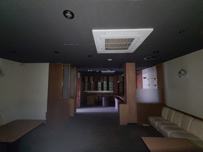 【内装】 | スカイポート８０