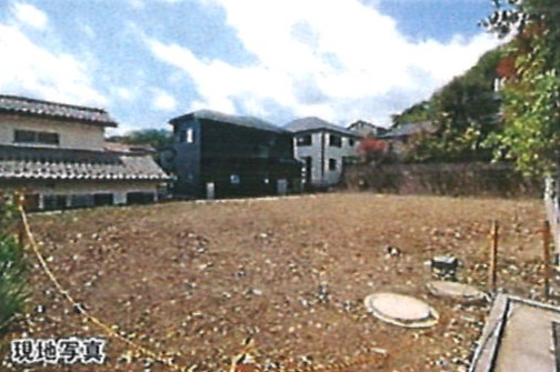 日の出町平井　売地の前面道路含む現地写真