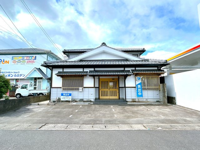 都城市花繰町の中古一戸建の外観