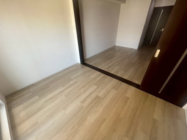 BRAVI南堀江の洋室
