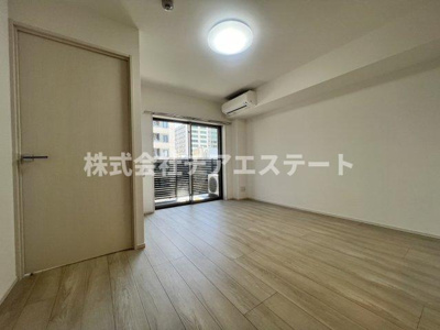 【居間・リビング】 | アイルプレミアム月島ドゥーエ | ゆったり過ごせる居間です