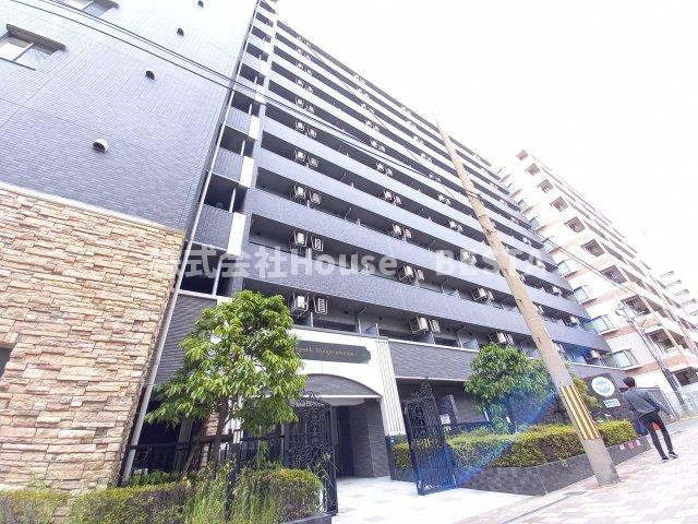 グレンパーク兵庫駅前の外観