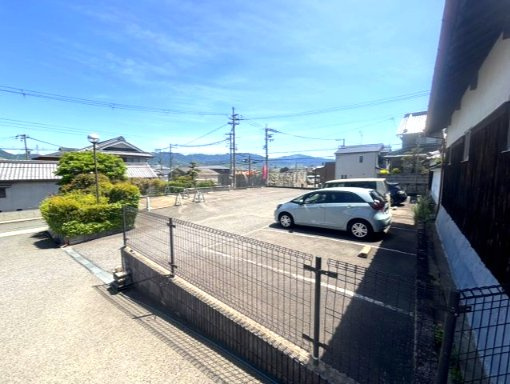 パーシモンフィールドの駐車場|駐車場