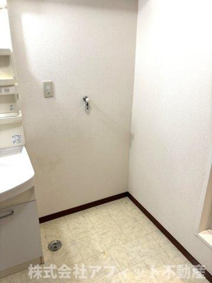 【その他】 | シャーメゾン神辺 B棟 | 室内洗濯機置場