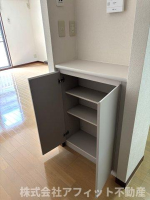 【その他】 | シャーメゾン神辺 B棟 | リビング収納