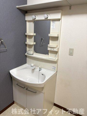 【洗面所】 | シャーメゾン神辺 B棟 | 洗髪洗面化粧台