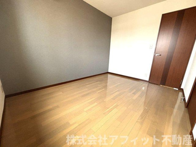 【寝室】 | シャーメゾン神辺 B棟 | 洋室5.9帖