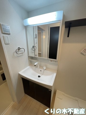 【洗面所】 | N Anchorage | 広い洗面スペース