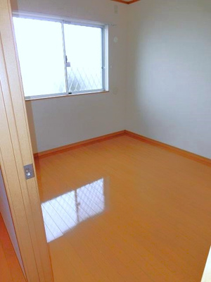 【洋室】 | サンストリーム