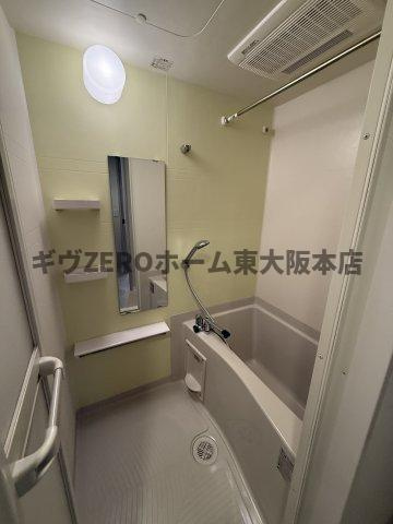 ミラージュパレス難波グランツの浴室