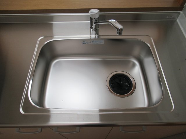 ルネシティ脇浜町第2　１ＬＤＫのキッチン|きれいなキッチンです