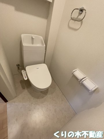 【トイレ】 | Farbe | 落ち着いた色調のトイレです