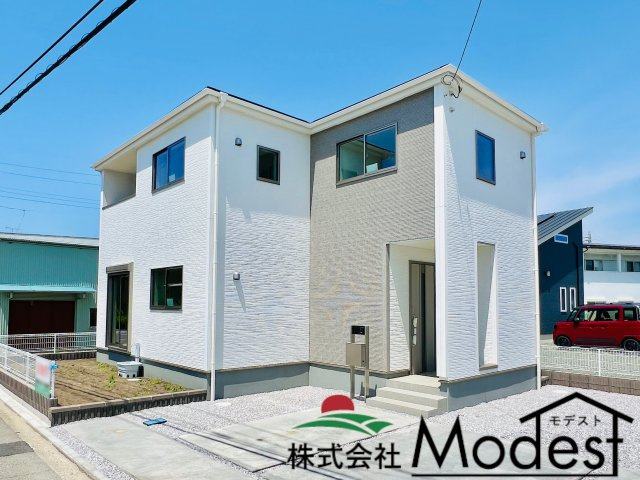 富岡市富岡の外観|年中無休で平日の仕事終わり夜20時まで受付可能です。
事前のご予約がおすすめです。お気軽にお問い合わせください。