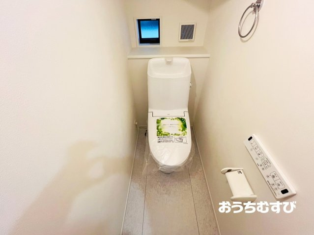 春日井市高山町3丁目(全3棟)のトイレ