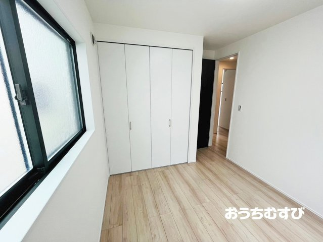 春日井市高山町3丁目(全3棟)の洋室