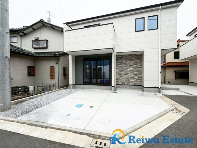 新築戸建　茅ヶ崎市高田1丁目の駐車場