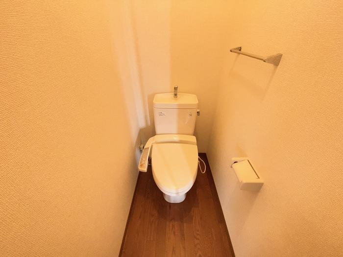 熊本市南区島町１丁目のアパートのトイレ