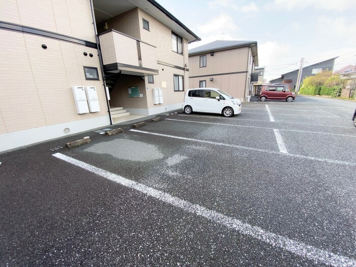 熊本市南区島町１丁目のアパートの駐車場