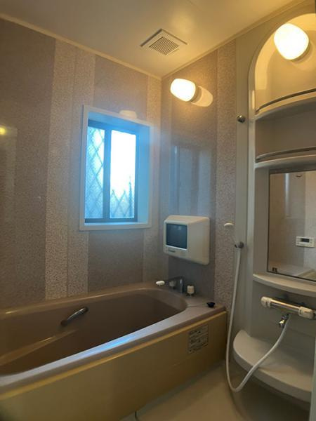 横浜市栄区中野町　中古戸建の浴室